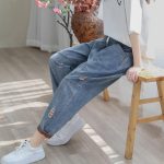 Women's Summer Fashion Ripped Ninth Jeans - Image 5