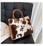Korean Style Large-capacity Handbag Fashion Western Plush - Image 3