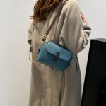 Women's Crossbody Bag New Small Bag Mobile Phone Bag Versatile Shoulder Bag Shell Bag Trendy Hot Mobile Phone Bag Versatile Shoulder Bag Exquisite Genuine Leather Texture Small Bag - Image 3