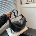 Retro Women's Bag New Style All-match Niche Autumn And Winter Shoulder Messenger Bag Design Shoulder Messenger Bag Office Worker Commuting All-match Dumpling Bag